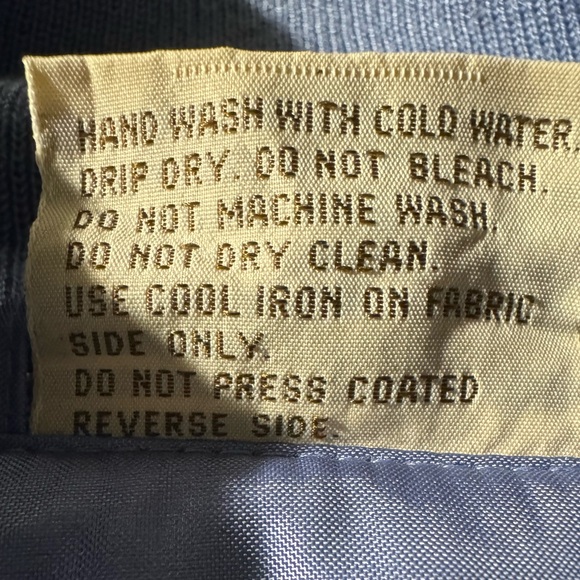 Vintage Rain Coat - Picture 9 of 9